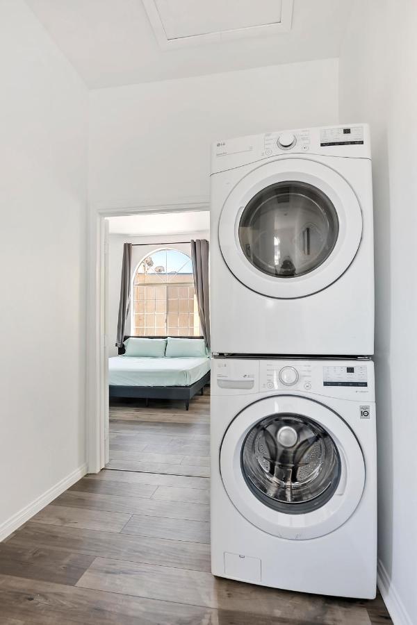 Spacious Private Gated Modern Loft Close To Universal Studio And Hollywood Лос-Анджелес Экстерьер фото